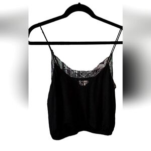Aritzia Wilfred Free cropped cami